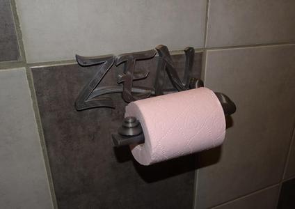 Dévidoir papier toilettes_Toilet paper dispenser