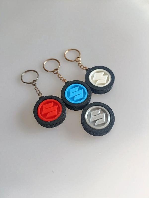 Suzuki Gyroscope Tire Keychain – Rotating Logo