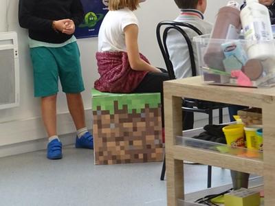 Minecraft Block 39cm out of cardboard