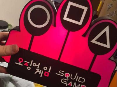 Squid games lightbox