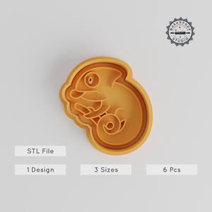 Chameleon Cookie Cutter & Stamp, Exotic Pet Reptile, Cute Animal Design, Set of 6, S/M/L Sizes, Perfect for Cookies & Fondant PRODUCT_5545