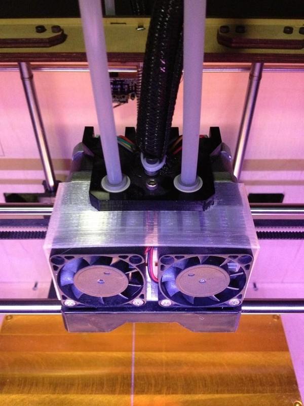 Dual Extruder Fan Shroud