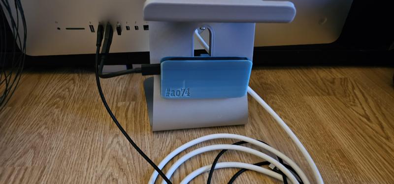 SanDisk Extreme Portable SSD Holder