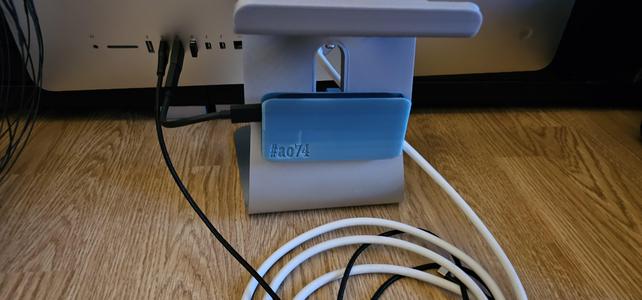 SanDisk Extreme Portable SSD Holder