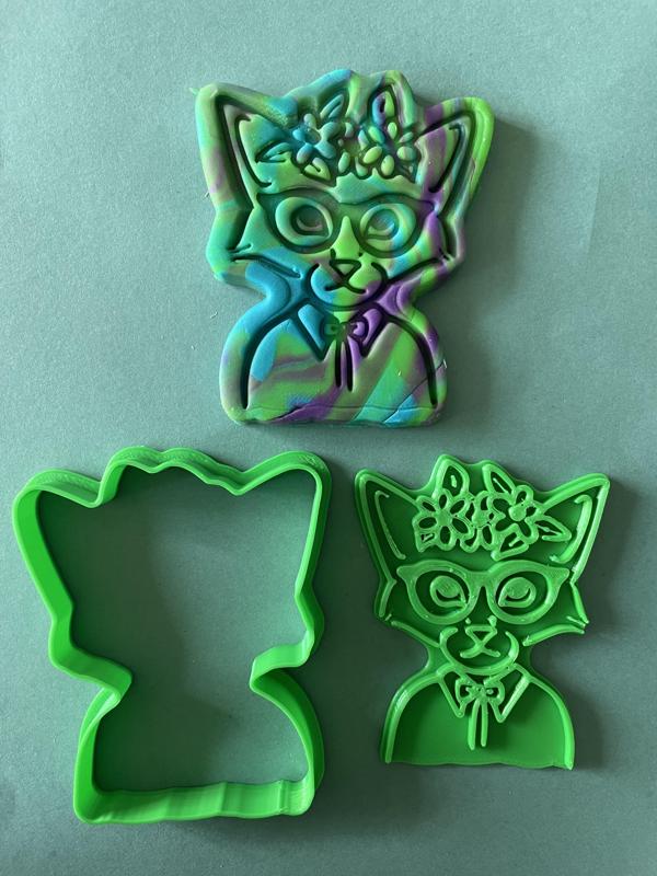 Fancy cat in glasses cookie cutter