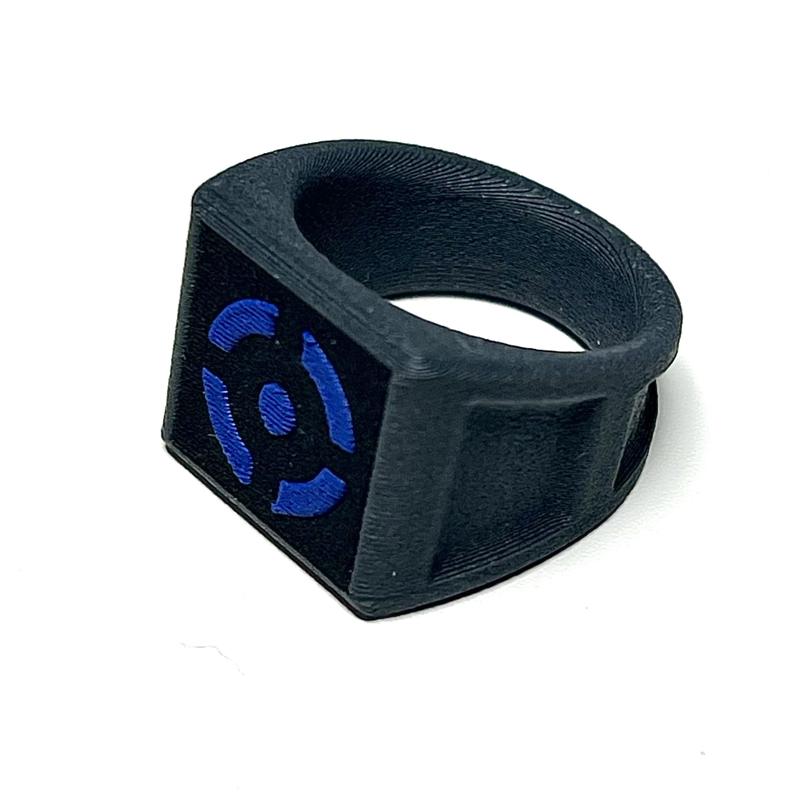 Crosshair Signet Ring