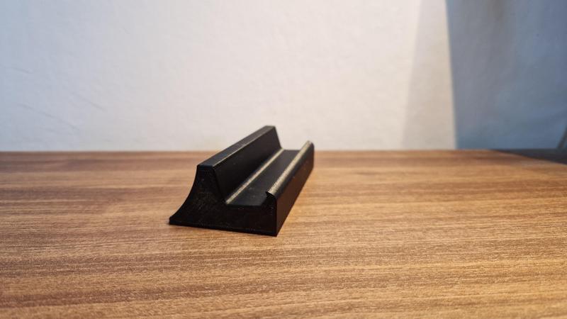 Minimalistic Steam Deck Stand