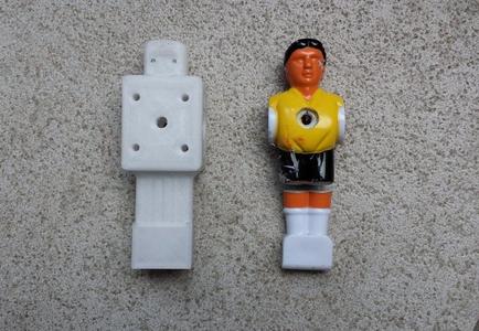 Replacement doll for football table