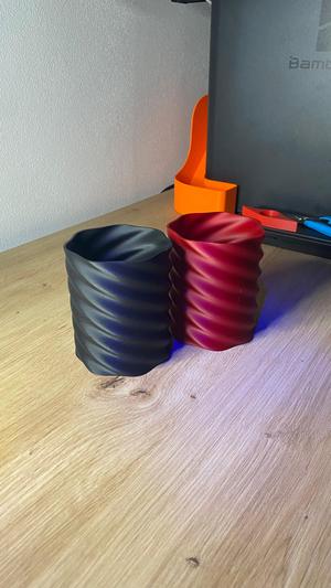 wave pen holder/portapenne a onda