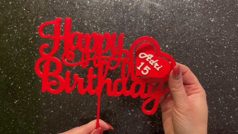 Cake topper "Happy Birthday" with spinning heart