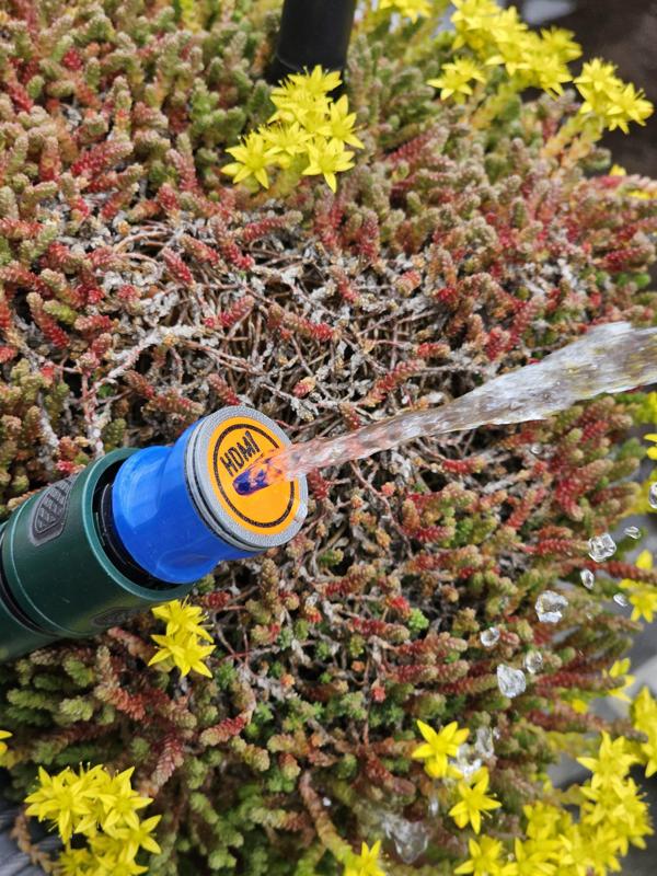 Gardena to HDMI Watering