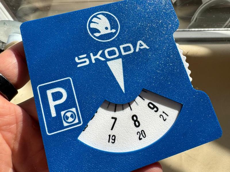 Parking disc / clock 