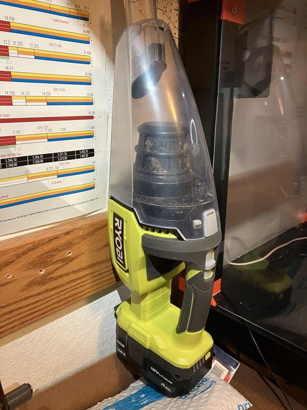 Ryobi Handheld Vacuum Screw-in Wall Hook (for PCL705)