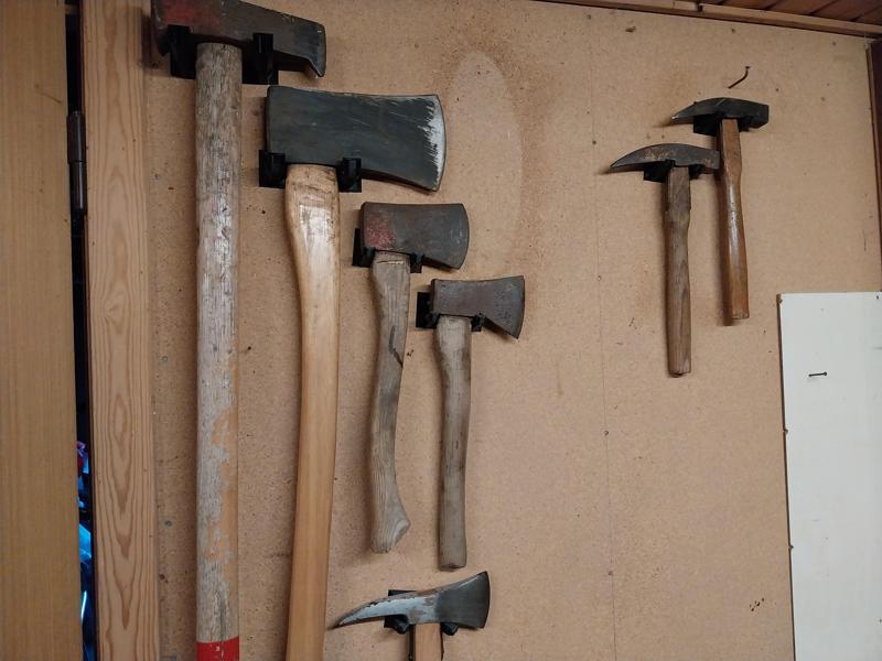 axe/tool wall holder