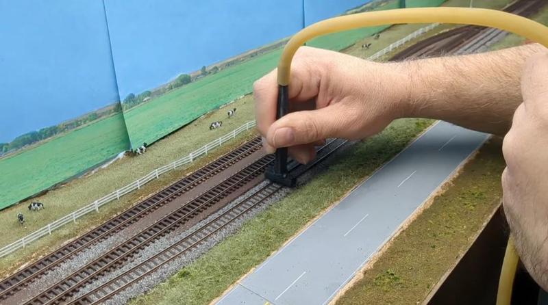 Model Railroad Track Ballasting vacuum tool