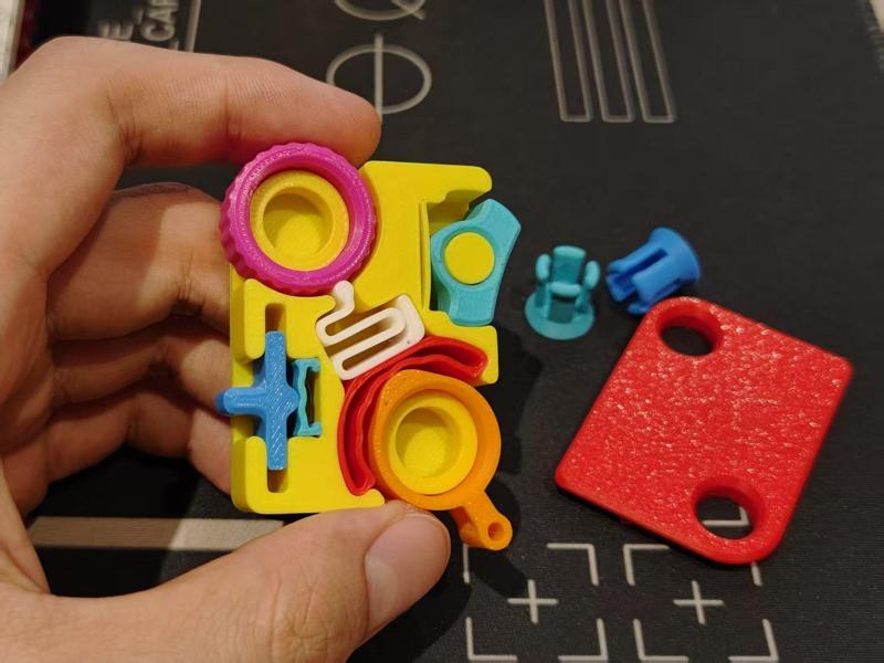 Mini Shuang Wai Wai Fidget Toy Four-Piece Set