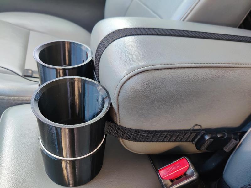 Car Cupholder attachment V1.00, cupholder
