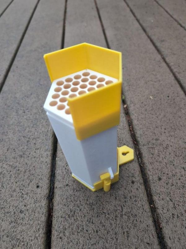 Parametric orchard mason bees nesting house remix