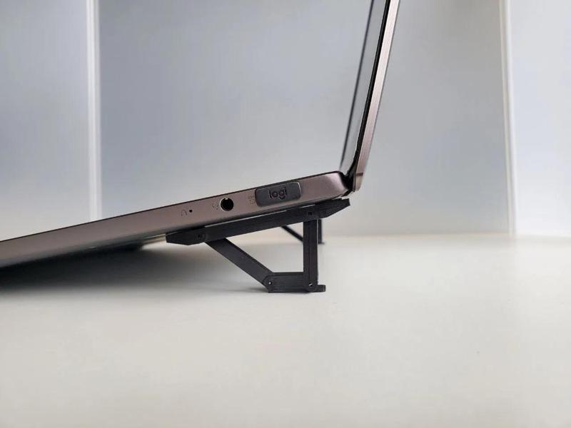 V2 Minimalistic Laptop folding feet - heavy duty landing gear   