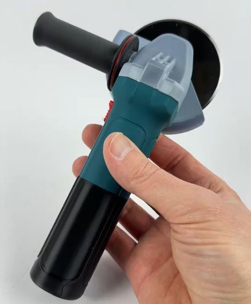 ANGLE GRINDER PIZZA CUTTER