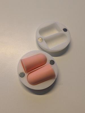 Ear plug case