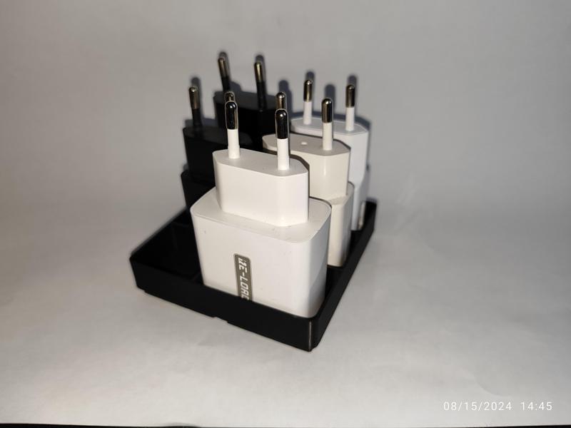 Gridfinity chargers holder