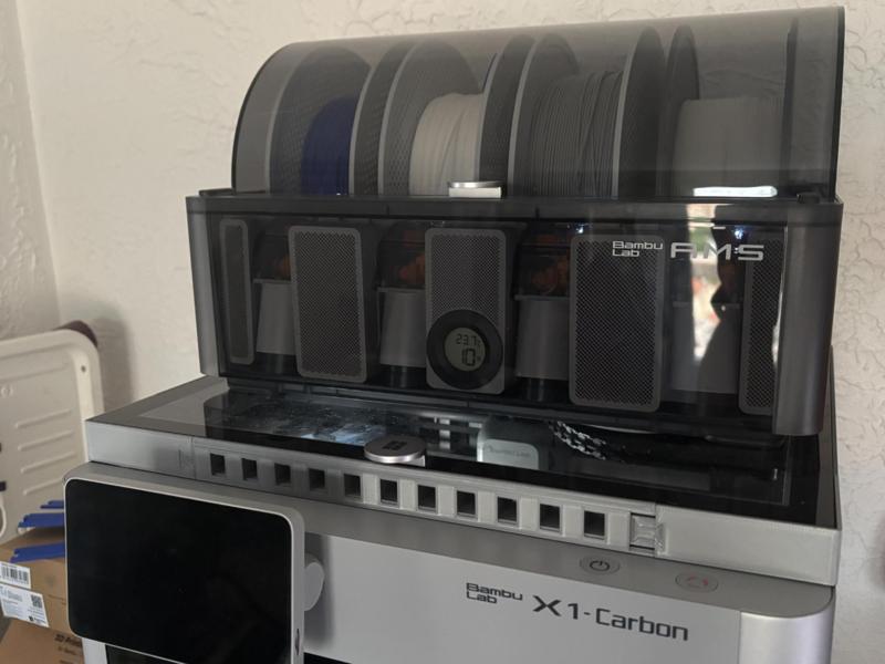 Bolt Free Glass Lifter for X1C with vent.