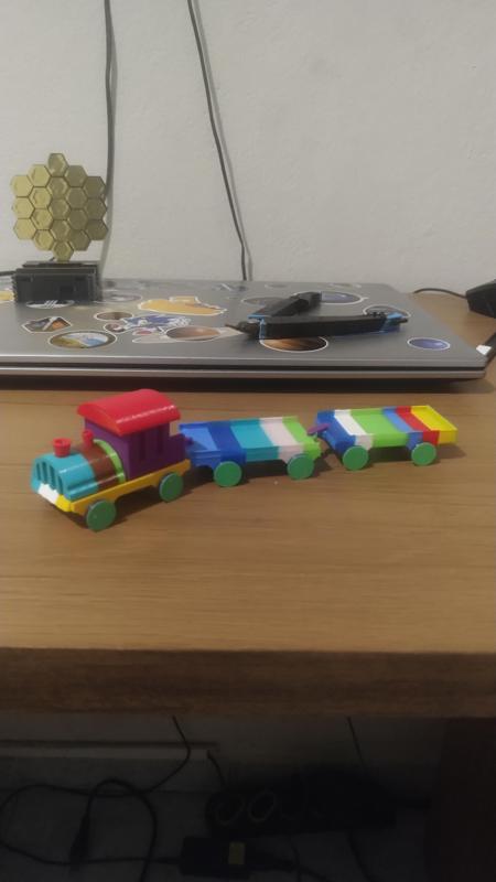 Trenzinho de madeira Colorido