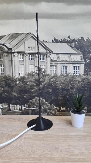DIY Antenna Stand