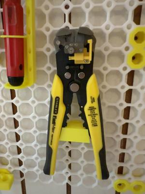 STANLEY FATMAX Wire Stripper FMHT0-96230 - Multiboard Holder