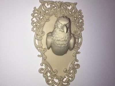 Gothic Frame Raven 