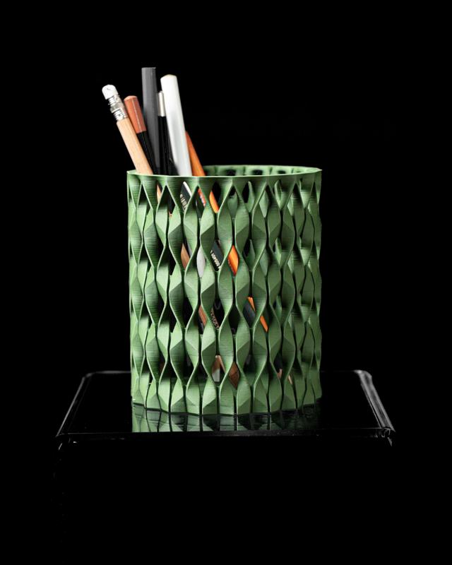 Chain Pencil Holder by MODERN MACHINE