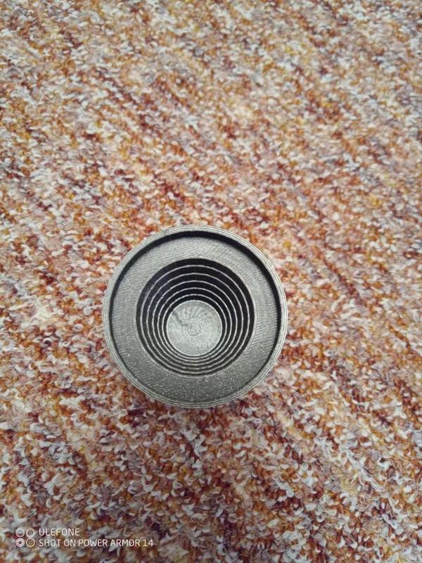 forma na vosí hnízda -  wasp nests   