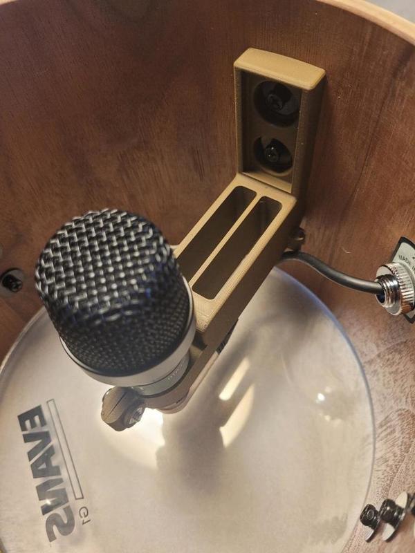 Tama Starclassic internal microphone mount for Lewitt DTP 340