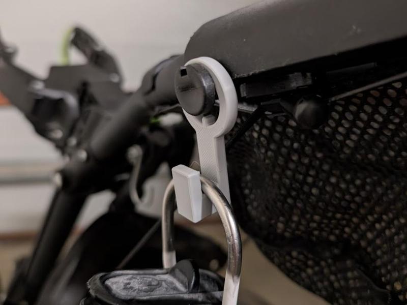 Clip for Golf Cart - Fits CaddyLite EZ-Fold Pro 3