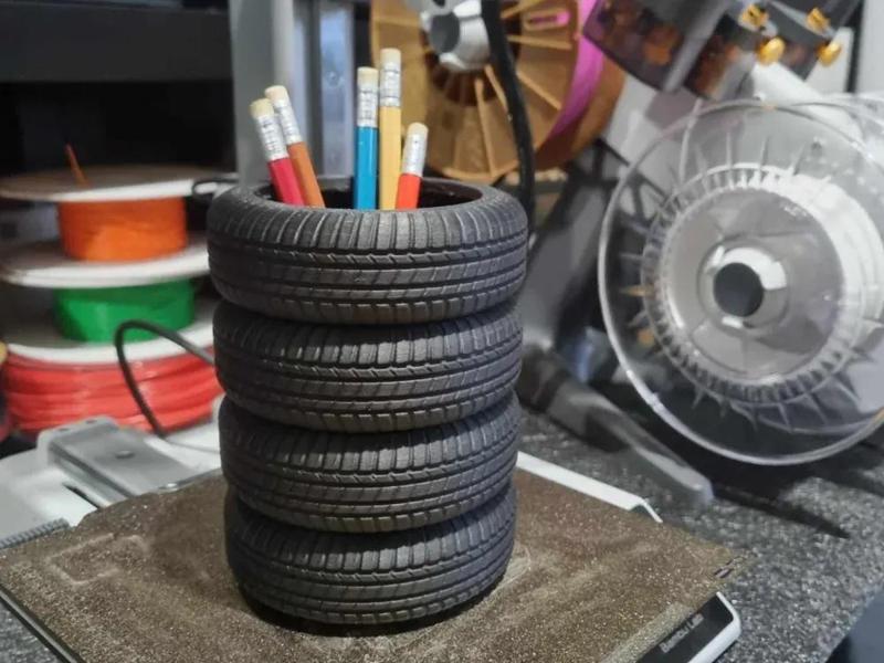 Tire pen organizer (Zeciortech TireStyle collection)   
