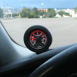 Gauge mount for Audi B8 A4