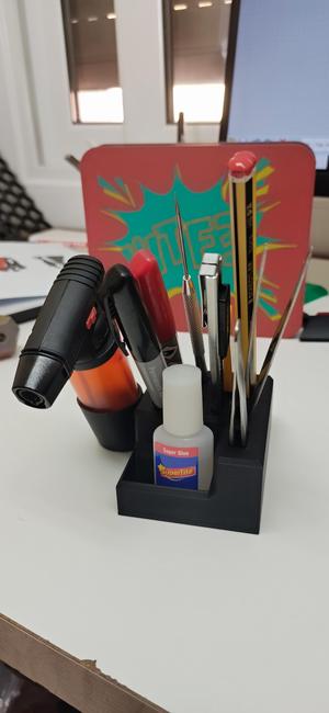 Desk tools organizer