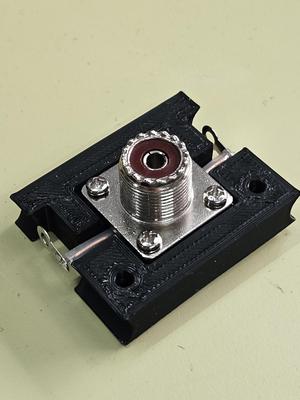 Feedpoint bracket for Ham Radio J-Pole or Slim Jim antennas