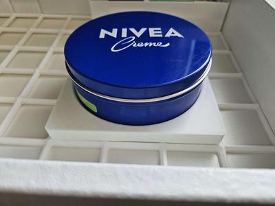gridfinity 3 x 3 nivea holder.stl