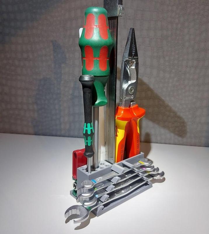 Toolholder 