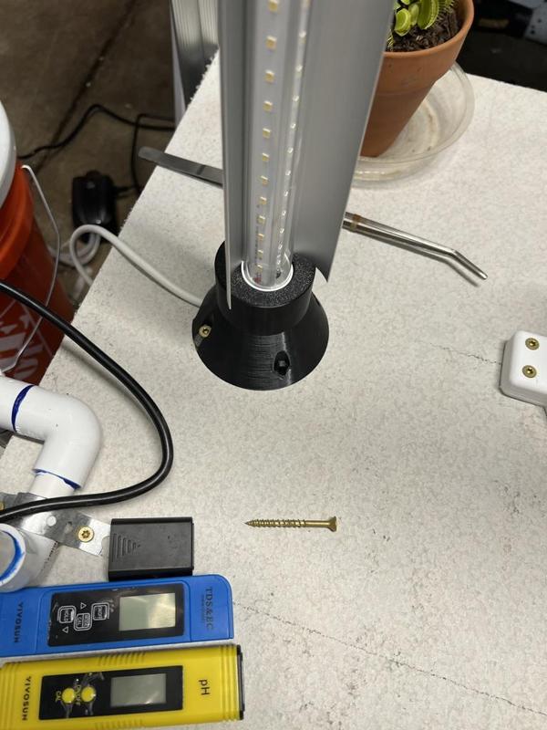 Barrina T8 Vertical Light Stand with Screw Holes