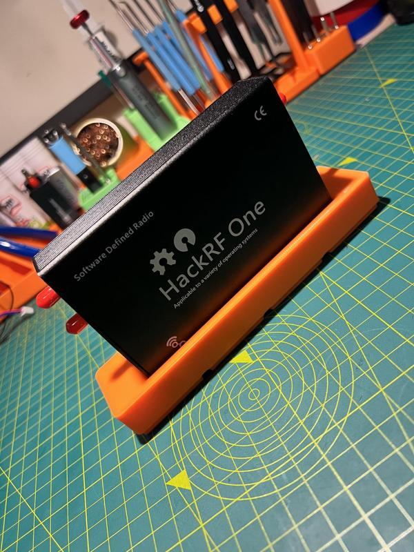 Gridfinity for HackRF One by GreatScott!