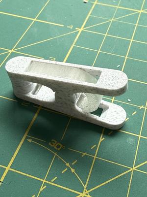 Small Spring Clip (Forward)